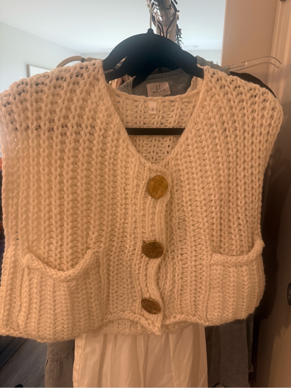 Chunky Cream Knit Button-Front Sweater Vest - Unbranded